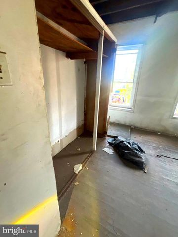 1158 E STATE ST, Trenton, NJ 08609