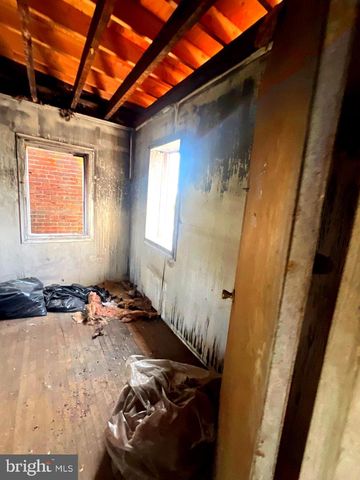 1158 E STATE ST, Trenton, NJ 08609