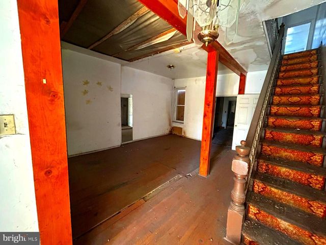 1158 E STATE ST, Trenton, NJ 08609