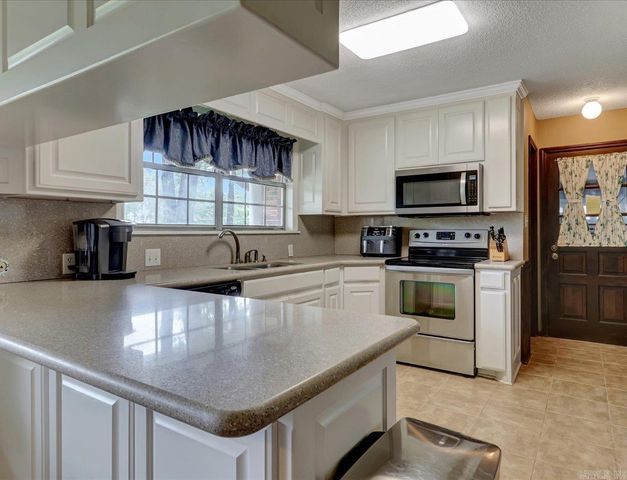 208 Star Crest, Hot Springs National Park, AR 71913