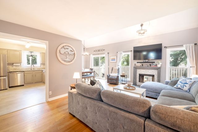 4430 S Trace Blvd, Old Hickory, TN 37138