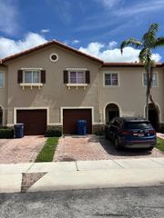 8885 SW 221st Ter, Cutler Bay, FL 33190