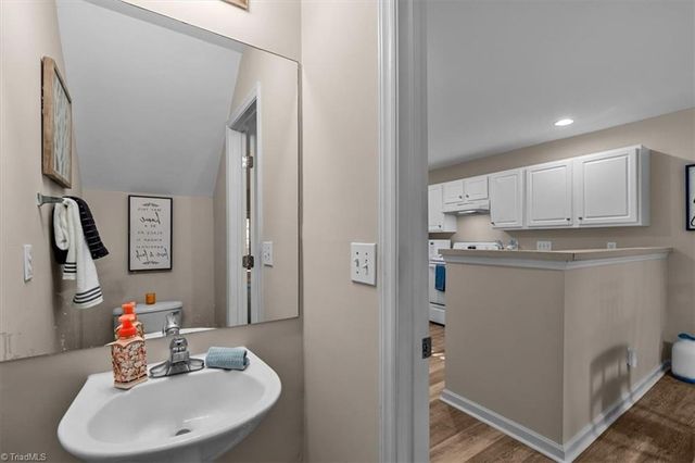 820 Creek Crossing Trail, Whitsett, NC 27377