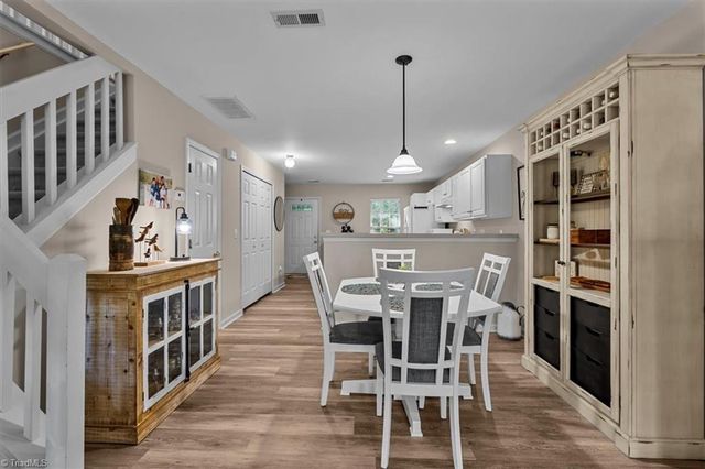820 Creek Crossing Trail, Whitsett, NC 27377