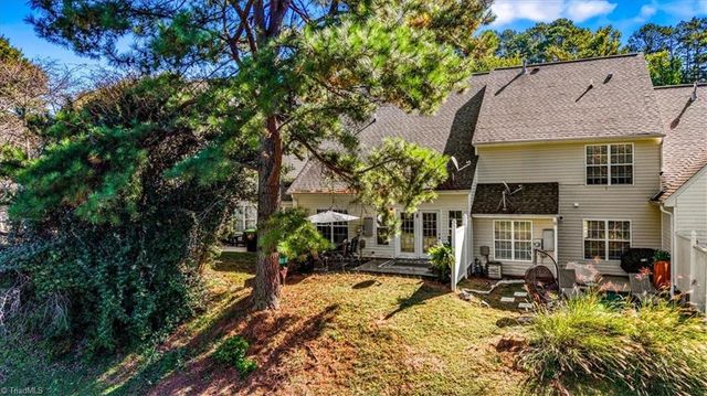 820 Creek Crossing Trail, Whitsett, NC 27377