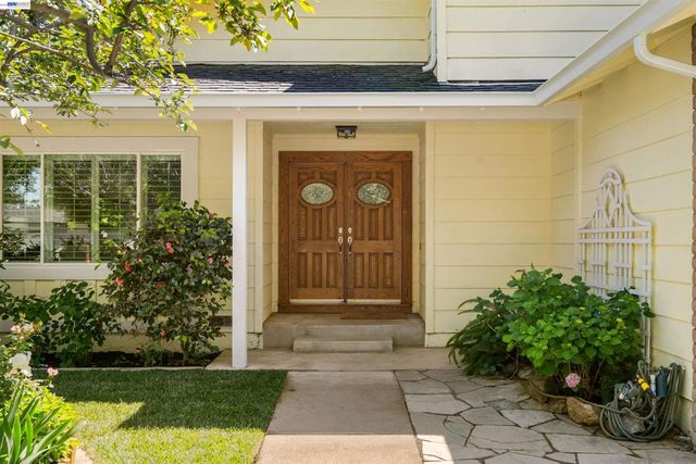 3136 Cranwood Ct, Pleasanton, CA 94588