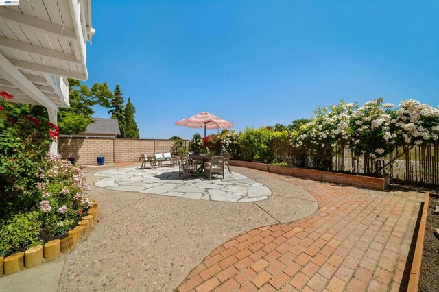 3136 Cranwood Ct, Pleasanton, CA 94588