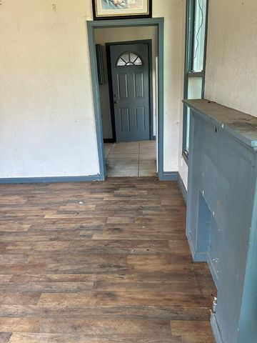 2324 SW Binkley Street, Oklahoma City, OK 73119