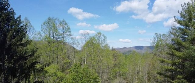 8158 Beaver Dam Road, Murphy, NC 28906