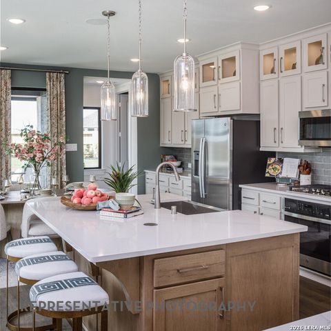 670 Broomsedge Street, New Braunfels, TX 78130