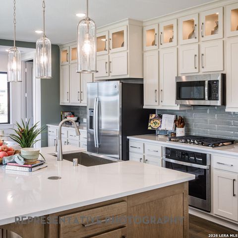 670 Broomsedge Street, New Braunfels, TX 78130