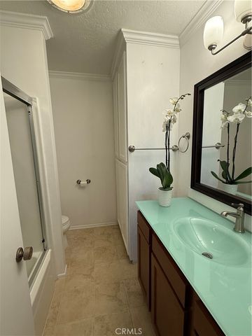 1 Cresta Verde Drive, Rolling Hills Estates, CA 90274