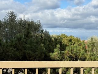 1 Cresta Verde Drive, Rolling Hills Estates, CA 90274