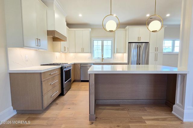 100 Haddonfield Avenue B, Lavallette, NJ 08735