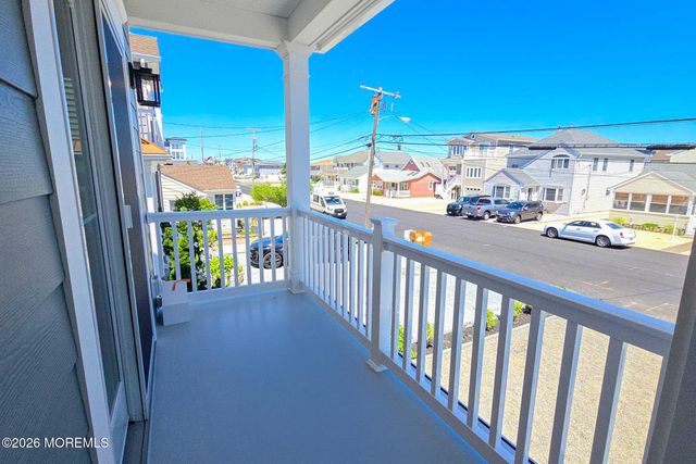 100 Haddonfield Avenue B, Lavallette, NJ 08735