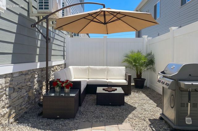 100 Haddonfield Avenue B, Lavallette, NJ 08735