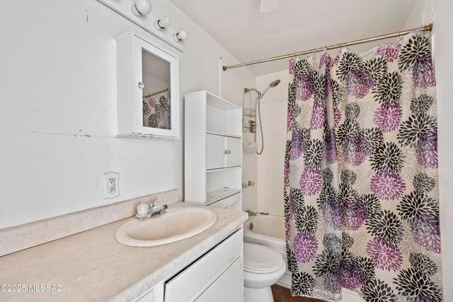 2650 N Haskell Drive, Tucson, AZ 85716