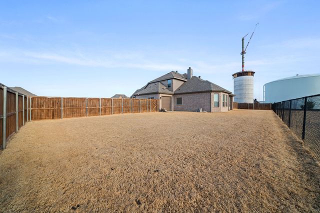 151 Evening Fire Drive, Waxahachie, TX 75167