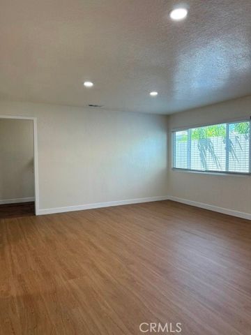 9245 Mills Avenue, Montclair, CA 91763