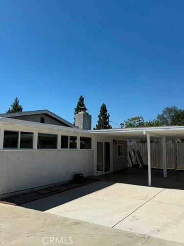 9245 Mills Avenue, Montclair, CA 91763