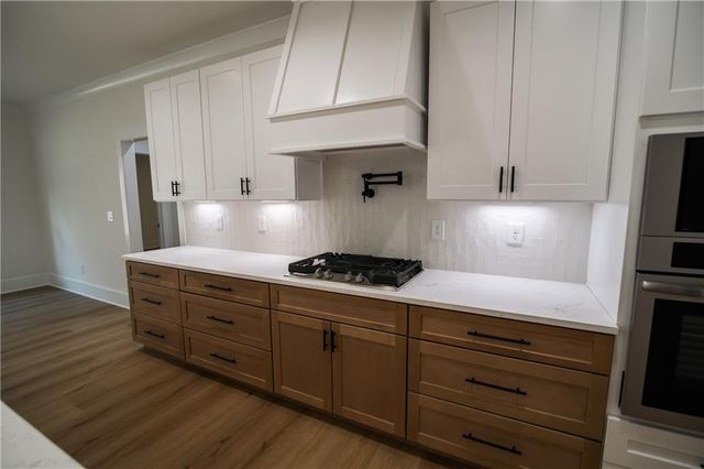 5855 Canterbury Way, Clermont, GA 30527