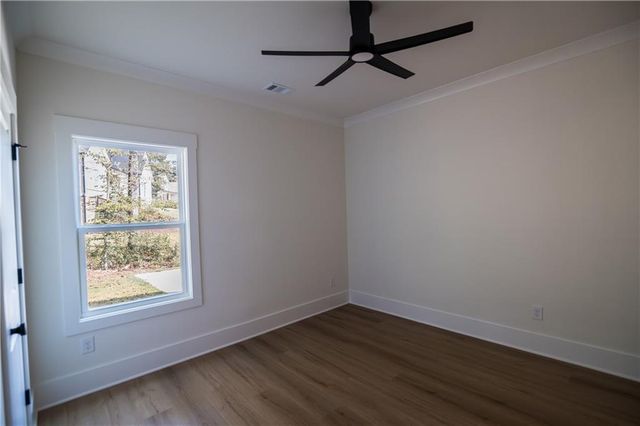5855 Canterbury Way, Clermont, GA 30527