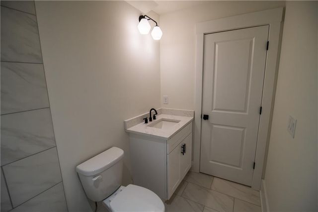 5855 Canterbury Way, Clermont, GA 30527