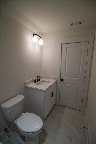 5855 Canterbury Way, Clermont, GA 30527