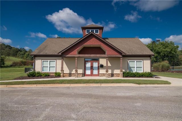 5855 Canterbury Way, Clermont, GA 30527