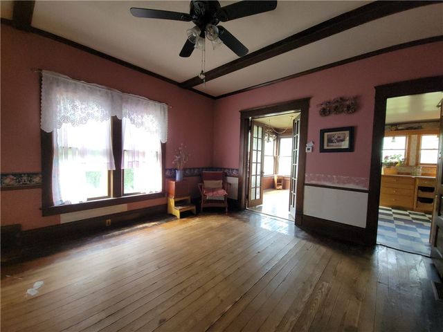 103 Pine Avenue, Kane Boro, PA 16735