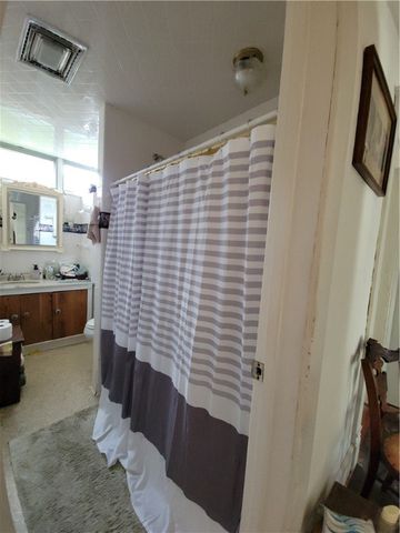 103 Pine Avenue, Kane Boro, PA 16735