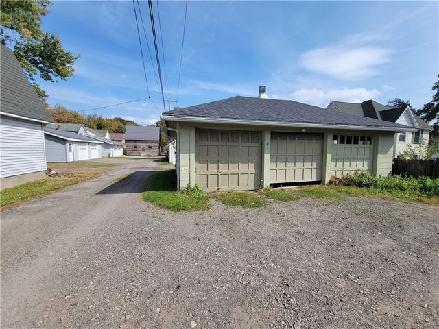 103 Pine Avenue, Kane Boro, PA 16735