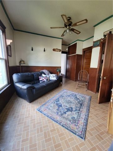 103 Pine Avenue, Kane Boro, PA 16735