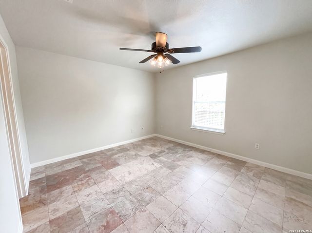 5839 BLONDE CYN, San Antonio, TX 78252