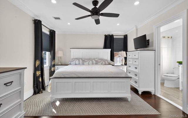 85 Pengon Circle, East Meadow, NY 11554