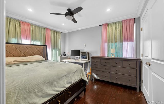 85 Pengon Circle, East Meadow, NY 11554