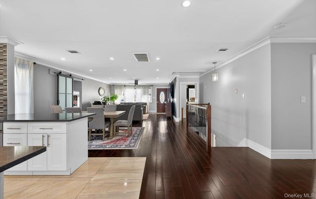 85 Pengon Circle, East Meadow, NY 11554