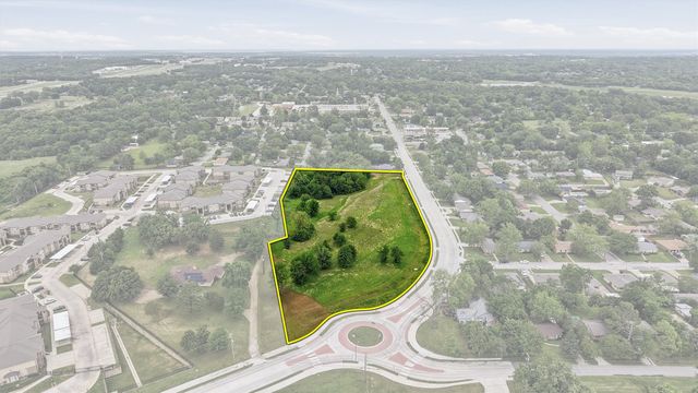 2640 Loy Lake Road, Denison, TX 75020