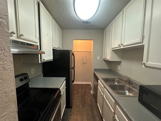 4502 Gaston Avenue 119, Dallas, TX 75246