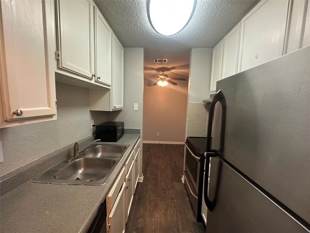 4502 Gaston Avenue 119, Dallas, TX 75246