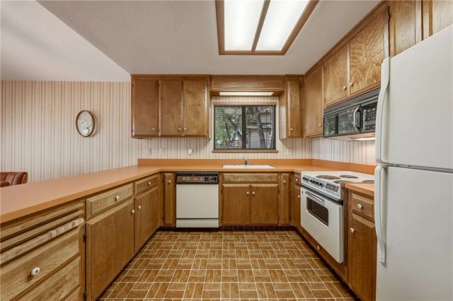 2810 Greenway, Kelseyville, CA 95451