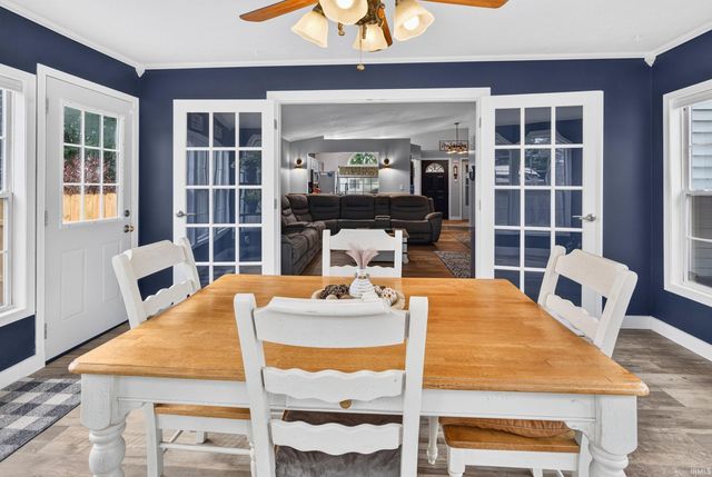 3616 Naples Court, Elkhart, IN 46514