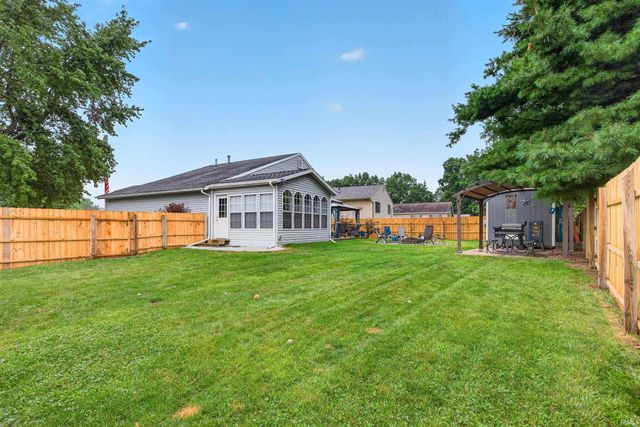 3616 Naples Court, Elkhart, IN 46514
