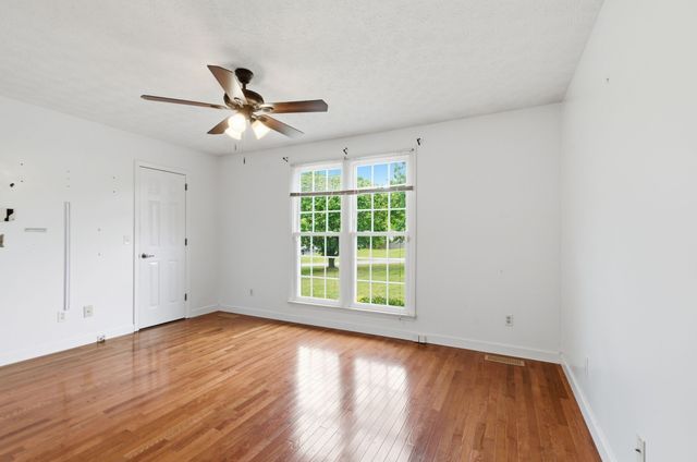 7309 Clearview Dr, Fairview, TN 37062