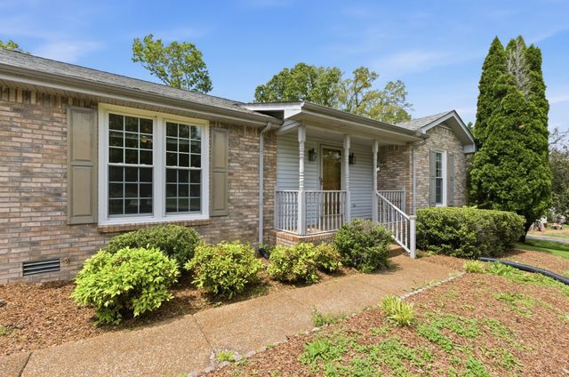 7309 Clearview Dr, Fairview, TN 37062
