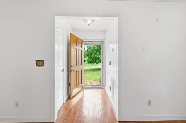 7309 Clearview Dr, Fairview, TN 37062