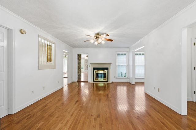 7309 Clearview Dr, Fairview, TN 37062