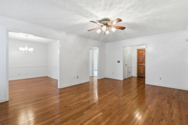 7309 Clearview Dr, Fairview, TN 37062