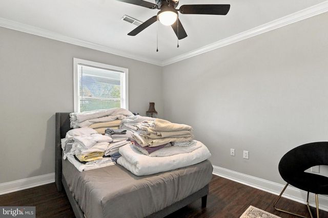 6075 STRASBURG RD, Strasburg, VA 22657