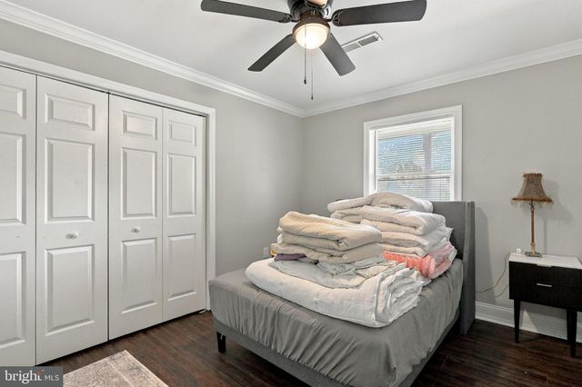 6075 STRASBURG RD, Strasburg, VA 22657